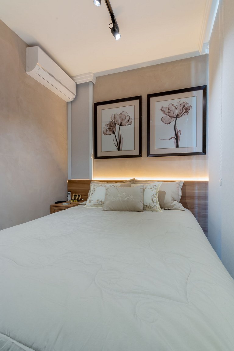 Large studio in partridges, free parking.
