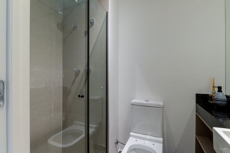 Large studio in partridges, free parking.
