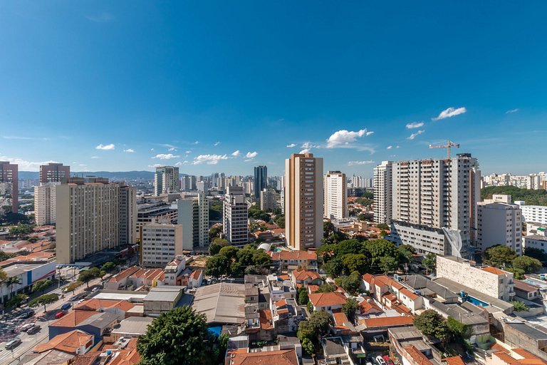 Studio amplo em perdizes, estacionamento gratuito.