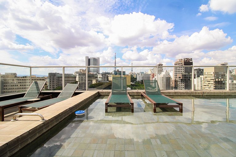Rooftop e piscina na Oscar Freire, Jardins