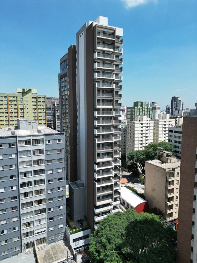 Handy Paraíso condomínio com piscina ao lado do Ibirapuera