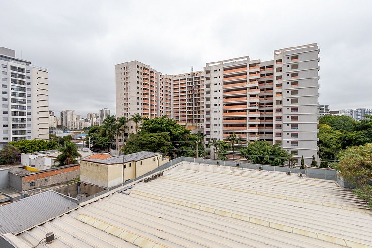 5 min. do Metrô e Aeroporto Congonhas