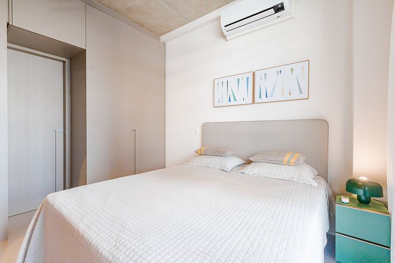 Studio em condomínio de luxo com estacionamento