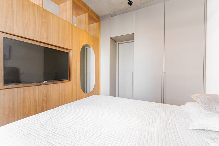 Studio em condomínio de luxo com estacionamento