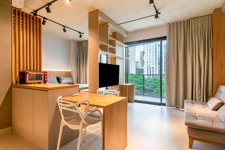 Studio em condomínio de luxo com estacionamento