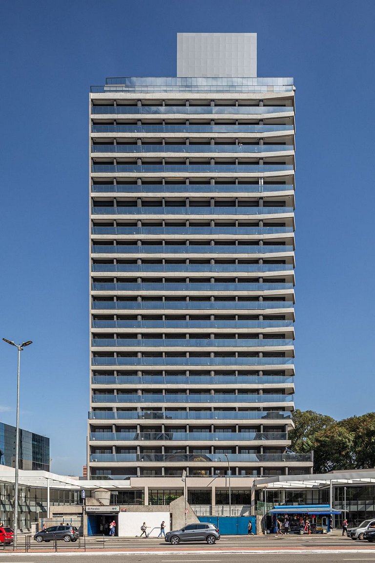 Piscina e Rooftop, Av Paulista, com estacionamento pago