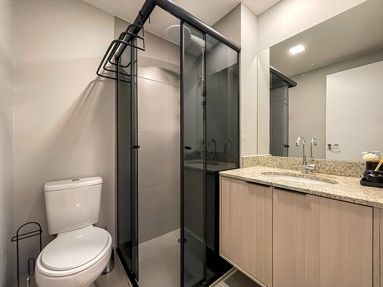 Moderno e com piscina, prox. ao metro Higienópolis