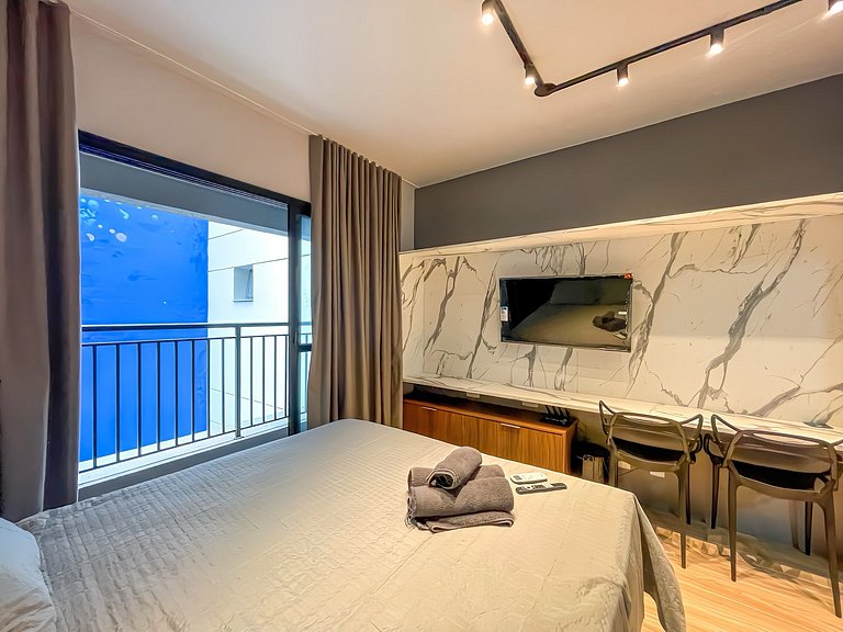Apartamento NOVO com piscina, metro Higienópolis