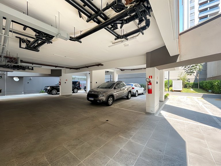 With garage and rooftop, next to Av Paulista!