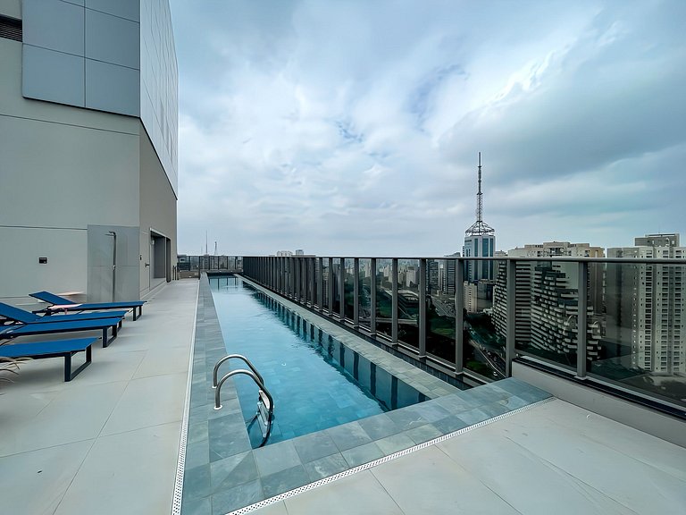Piscina e Rooftop, Av Paulista, com estacionamento pago