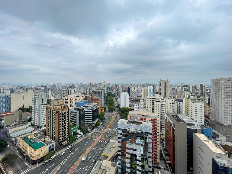 Piscina e Rooftop, Av Paulista, com estacionamento pago