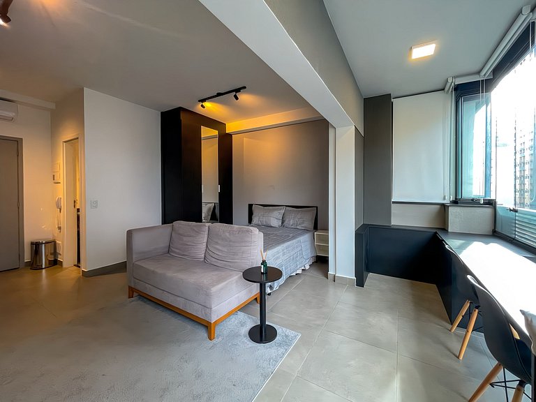 Loft 36m² aconchegante e moderno, ao lado do metrô