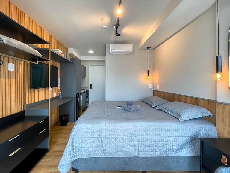 Home office, varanda e piscina na Vila Mariana