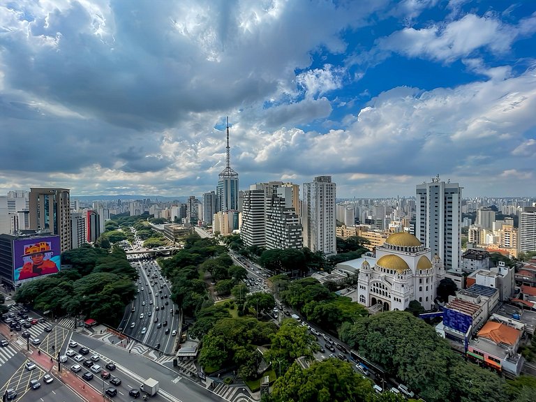 Piscina e Rooftop, Av Paulista, com estacionamento