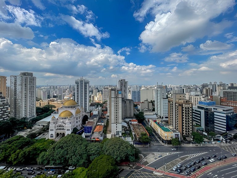 Piscina e Rooftop, Av Paulista, com estacionamento