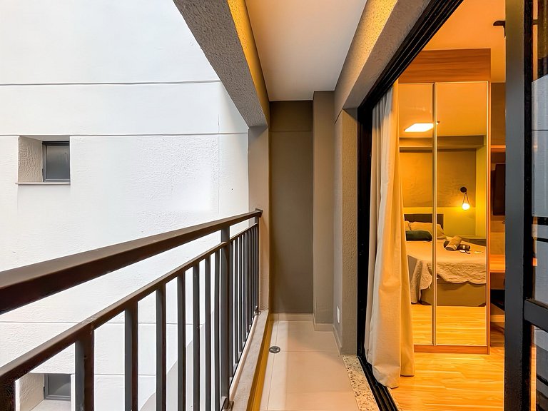 Apartamento NOVO com piscina, metro Higienópolis