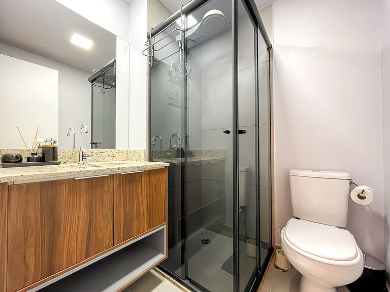 Apartamento NOVO com piscina, metro Higienópolis