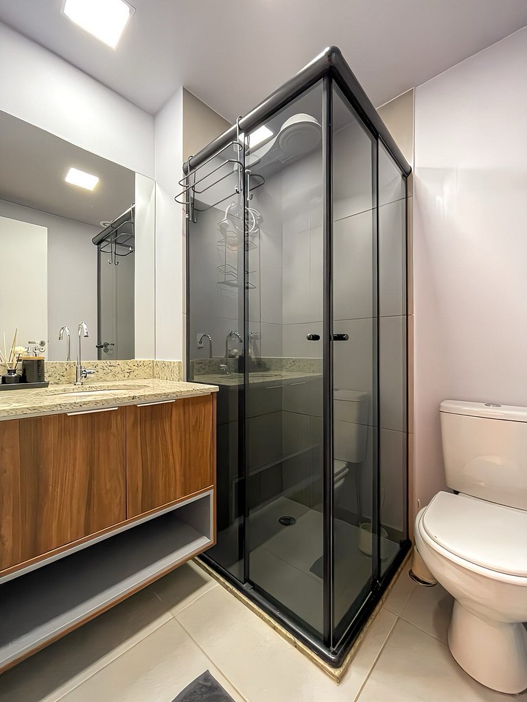 Apartamento NOVO com piscina, metro Higienópolis