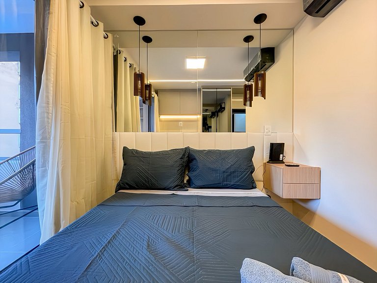 Home office e piscina na vila Mariana