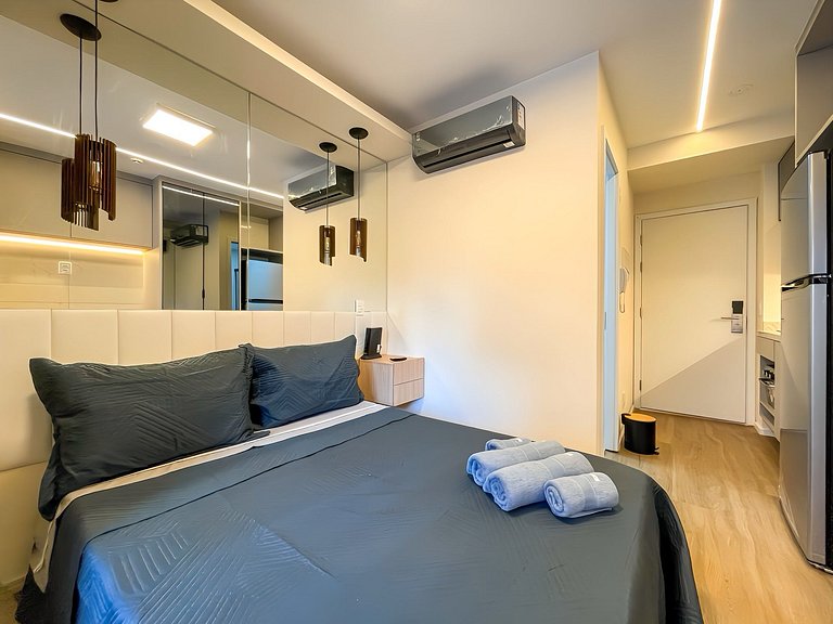 Home office e piscina na vila Mariana